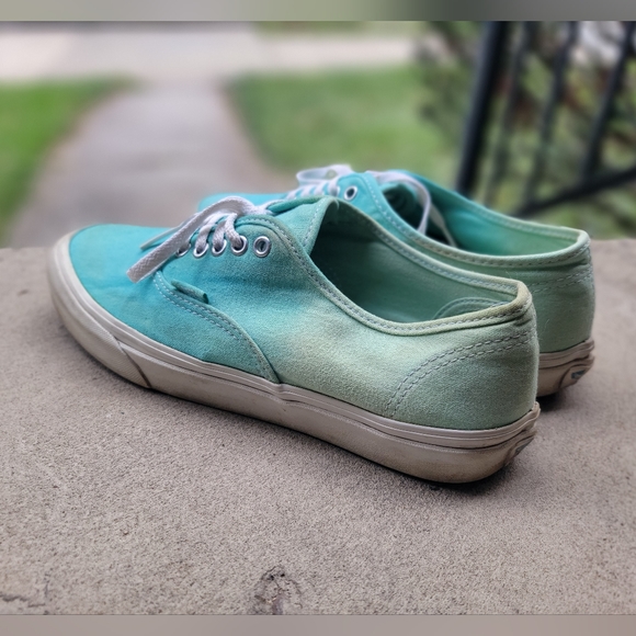 VANS Blue Green Ombre Low Top Sneakers - Picture 3 of 6